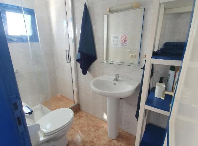 Relaxlanzarote شقة *